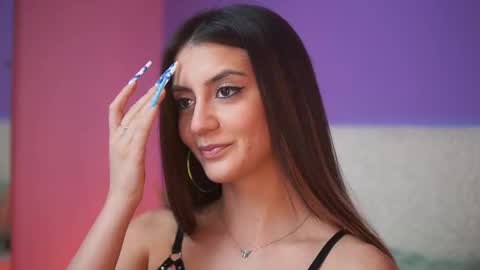  Sabrina  online show from 11/15/25, 08:49