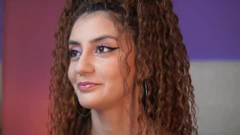  Sabrina  online show from 02/25/26, 11:03