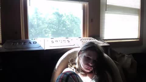 Snapshot of sabrinalexington chatting on 09/16/25, 02:29 Sabrina online show from 09/16/25, 02:29