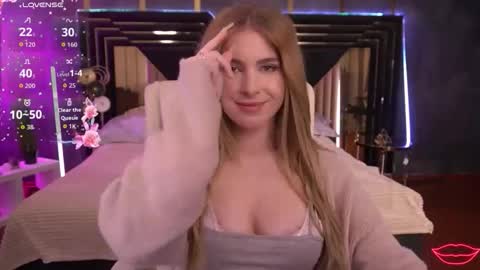 Sabrina online show from 10/21/25, 09:26