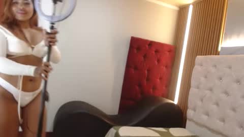 sabrinaroosa202cl online show from 10/03/25, 11:29