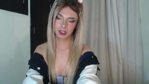 sabrinatshot online show from 05/30/26, 03:25