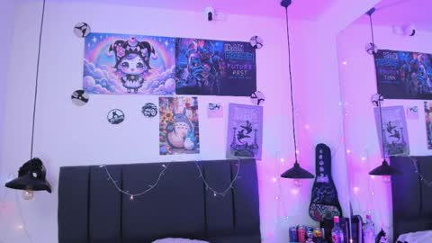 Sabrina  online show from 04/04/26, 11:18