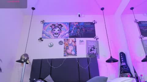 Sabrina  online show from 04/11/26, 11:25