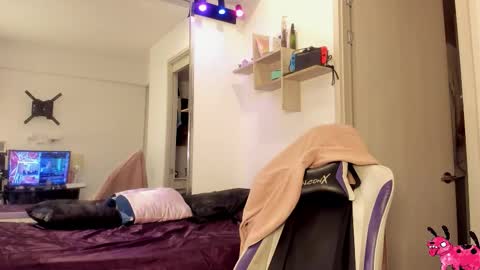 Snapshot of sabrinawiid chatting on 12/21/25, 01:24 Sabrina online show from 12/21/25, 01:24