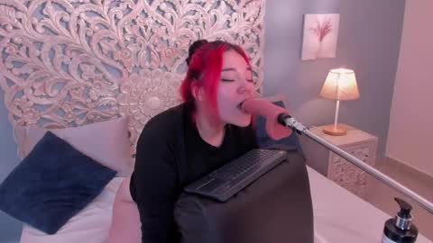 sabrinna  online show from 05/06/26, 08:03