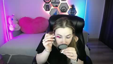 Sabrina Violet online show from 06/23/26, 09:29