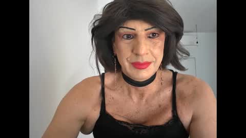 Sabrina online show from 04/15/26, 08:21