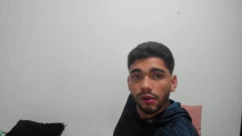 Snapshot of sack_rojas chatting on 12/22/24, 04:50 Sack online show from 12/22/24, 04:50