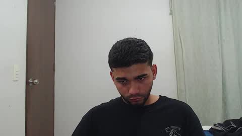Snapshot of sack_rojas chatting on 10/14/25, 10:54 Sack online show from 10/14/25, 10:54