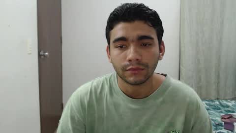 Snapshot of sack_rojas chatting on 11/29/25, 11:19 Sack online show from 11/29/25, 11:19