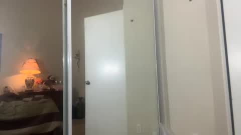 R online show from 10/06/25, 05:05