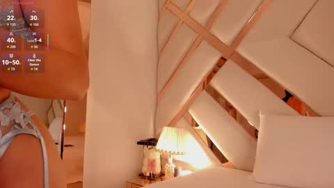 Snapshot of saday_ chatting on 11/14/25, 05:17 online show from 11/14/25, 05:17