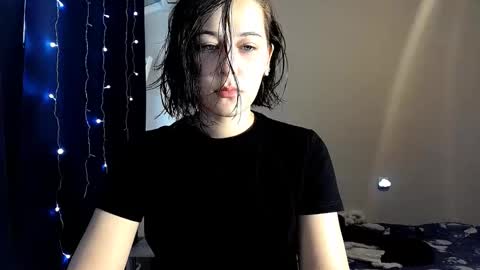 Snapshot of sademoface chatting on 01/08/25, 01:09 pluto online show from 01/08/25, 01:09