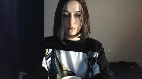 Snapshot of sademoface chatting on 03/02/25, 03:05 pluto online show from 03/02/25, 03:05