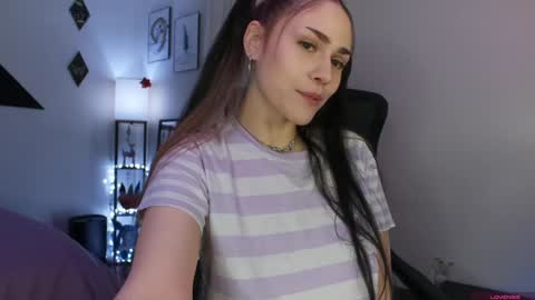 Snapshot of sadierenee96 chatting on 12/20/24, 02:30 Sadie Renee  online show from 12/20/24, 02:30