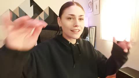 Snapshot of sadierenee96 chatting on 02/20/25, 08:25 Sadie Renee  online show from 02/20/25, 08:25