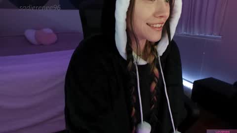 Snapshot of sadierenee96 chatting on 02/27/25, 01:59 Sadie Renee  online show from 02/27/25, 01:59