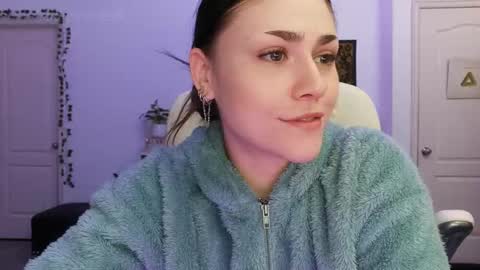 Sadie Renee  online show from 11/22/25, 01:37