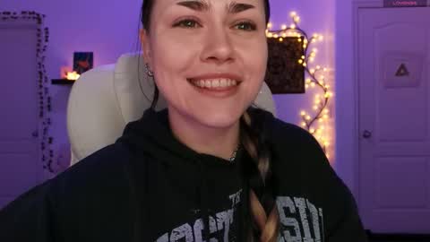 Sadie Renee  online show from 02/13/26, 12:17