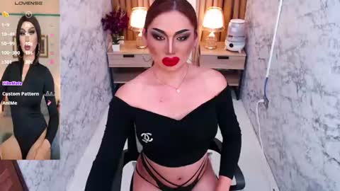 Snapshot of sadistictmistress_verra chatting on 07/13/26, 08:11 Verra Monroe online show from 07/13/26, 08:11