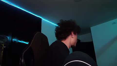 Snapshot of saemzam chatting on 02/07/25, 07:07 saemzam online show from 02/07/25, 07:07