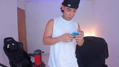 saenz_hotx online show from 11/08/25, 09:35