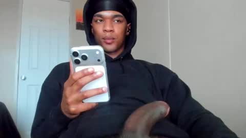 Snapshot of saeonyx chatting on 01/09/26, 06:10 Saeonyx online show from 01/09/26, 06:10