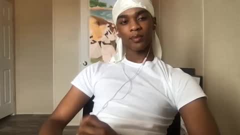 Snapshot of saeonyx chatting on 02/13/26, 07:32 Saeonyx online show from 02/13/26, 07:32