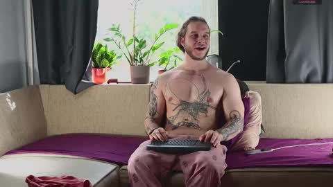 Adam online show from 09/27/25, 01:38