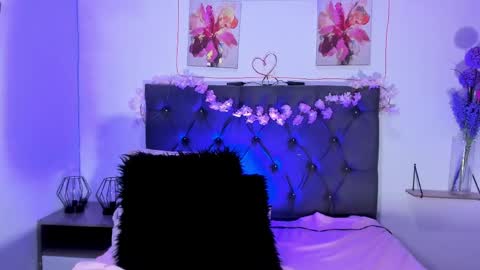 Sagira Belle online show from 04/15/26, 07:58