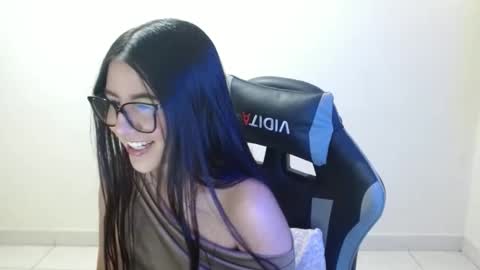 Sahaliefox  online show from 02/13/26, 03:52