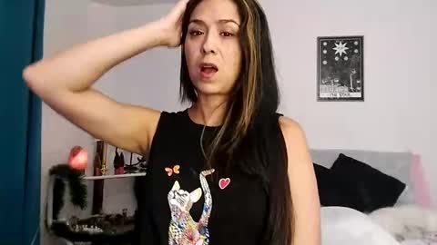 Snapshot of sahana_ashika chatting on 12/20/24, 11:26 Sahana Ashika online show from 12/20/24, 11:26