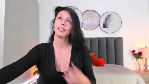 Sahara Garcia online show from 02/19/25, 07:27