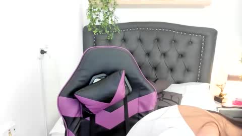 sahara reid online show from 04/13/26, 06:19