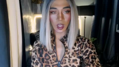 sahayafox online show from 04/19/26, 03:22