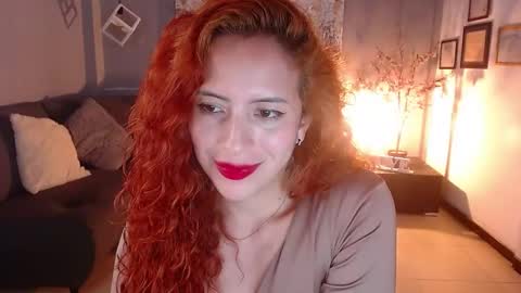 Snapshot of sahra_tayl0r_ chatting on 03/02/25, 08:50 SARA online show from 03/02/25, 08:50