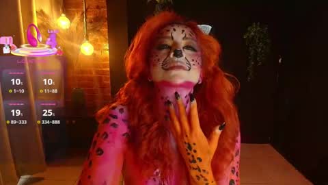 Snapshot of sahra_tayl0r_ chatting on 10/13/25, 04:51 SARA online show from 10/13/25, 04:51