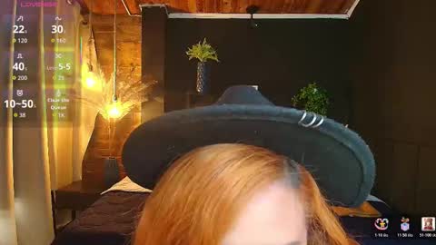 Snapshot of sahra_tayl0r_ chatting on 01/17/26, 05:38 SARA online show from 01/17/26, 05:38