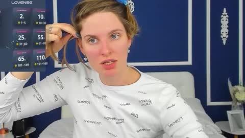 Adel online show from 10/22/25, 12:38