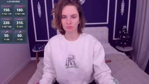 Adel online show from 12/02/25, 10:09