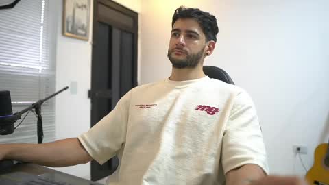 saimon  online show from 03/30/26, 08:21