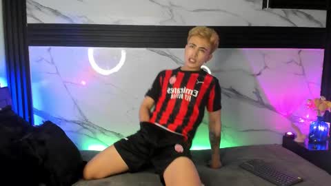 Juan online show from 10/04/25, 05:49