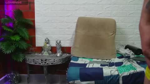 sainix_ online show from 03/02/26, 03:41