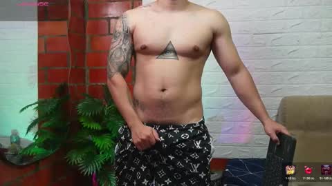 sainix_ online show from 03/14/26, 03:45