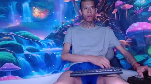 Snapshot of saint_boyy chatting on 01/20/25, 05:37 saint boy online show from 01/20/25, 05:37