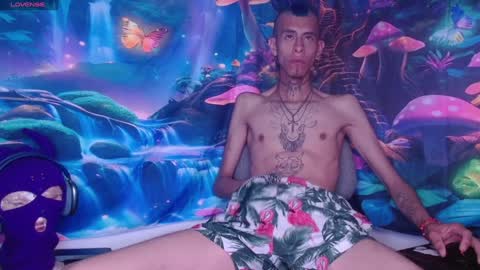 Snapshot of saint_boyy chatting on 02/05/25, 08:00 saint boy online show from 02/05/25, 08:00