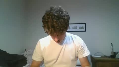 Snapshot of saint_nott chatting on 01/12/26, 10:15 saint_nott online show from 01/12/26, 10:15