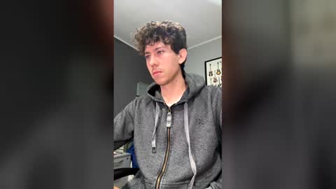 saint_nott online show from 04/29/26, 01:48