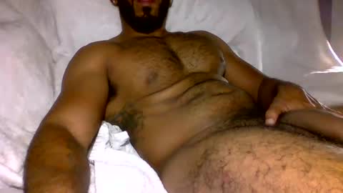 Snapshot of saintd17 chatting on 12/29/24, 03:11 SD17 online show from 12/29/24, 03:11